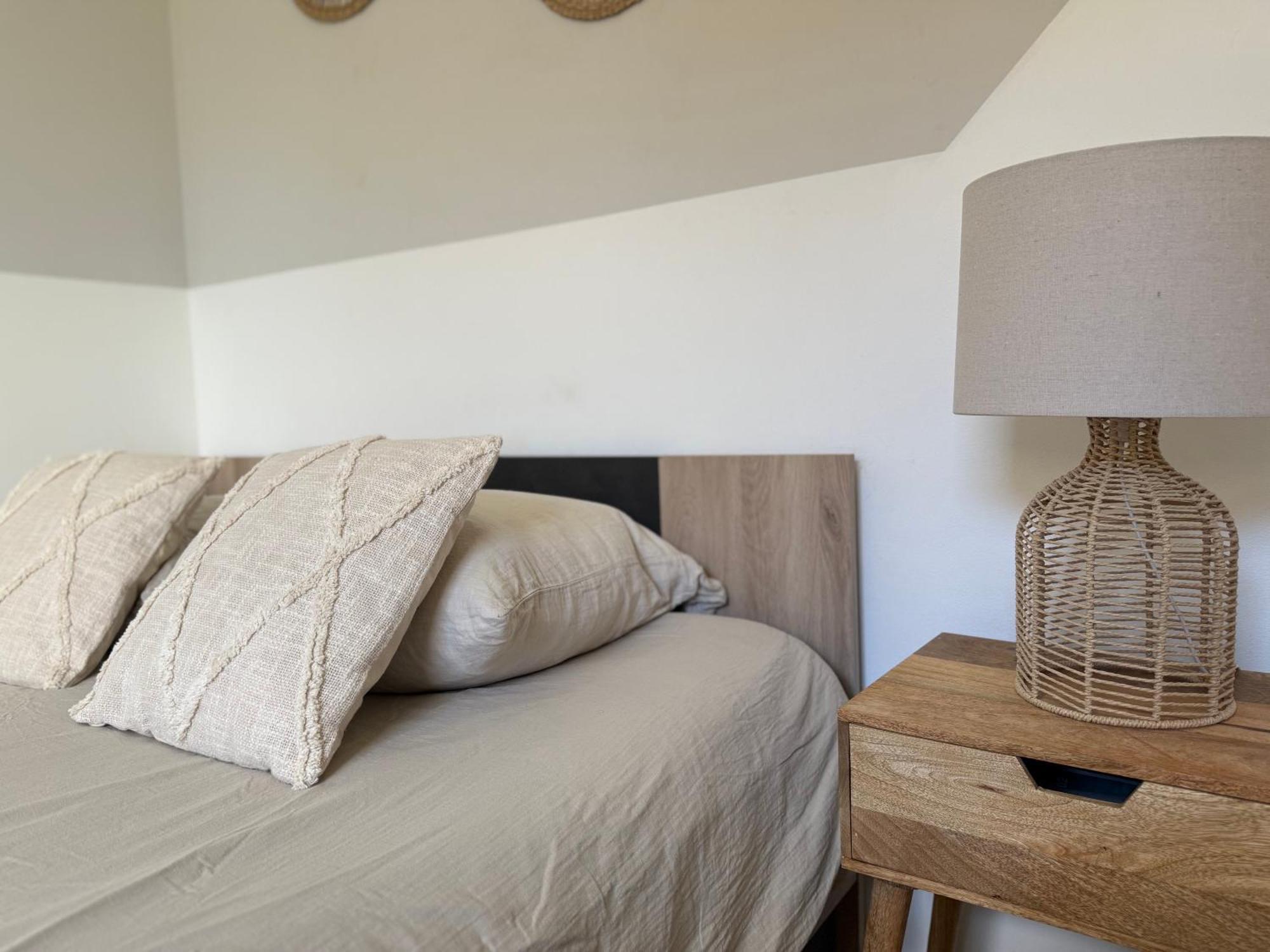 Loft, Studio And Love Rooms Bourg-Saint-Christophe المظهر الخارجي الصورة